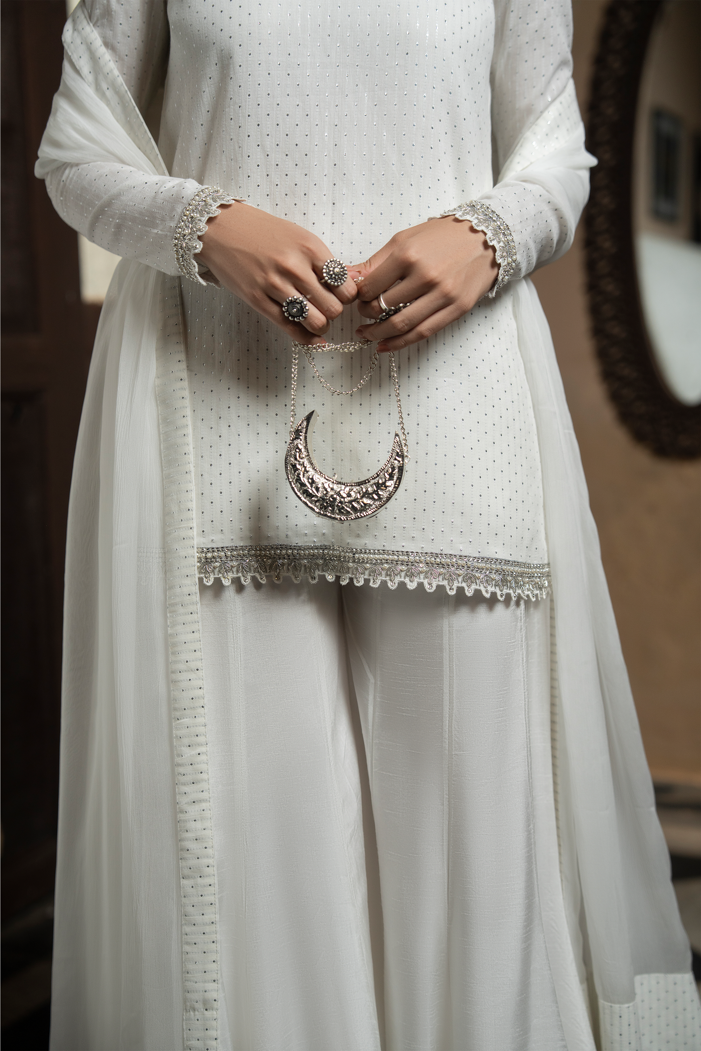 Moon Ivory